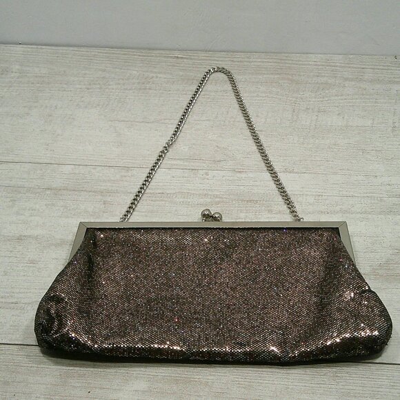 Cookie Lee Small Clutch with Chain Bronze Sequenced w/ Clasp Closure - Picture 5 of 9